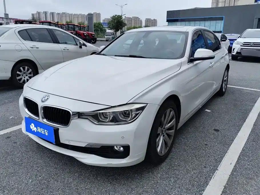 2017 BMW 3 Series 318Li Fashion Edition — миниатюра 1