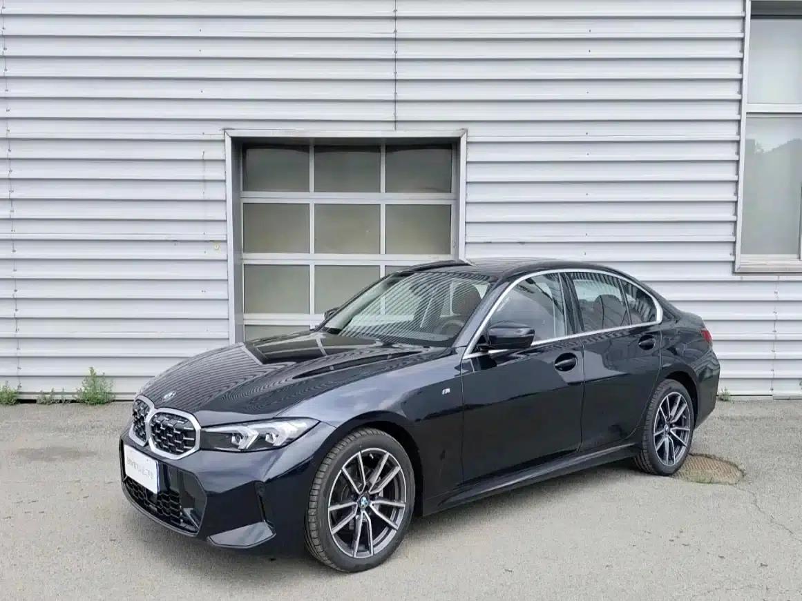 2025 BMW 3 Series 325i M Sport Package — миниатюра 1