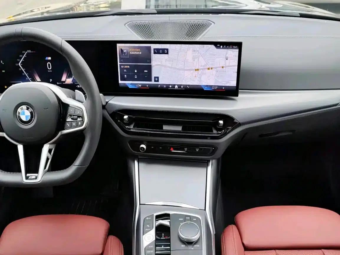 2025 BMW 3 Series 325i M Sport Package — миниатюра 8