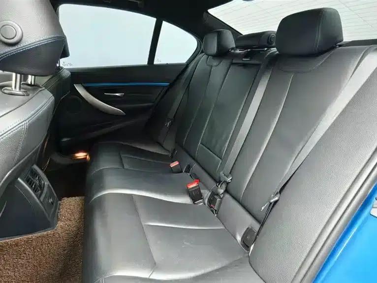 2019 BMW 3 Series 320i M Sport Package — миниатюра 13