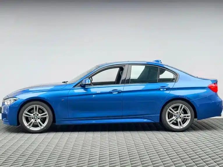 2019 BMW 3 Series 320i M Sport Package — миниатюра 4