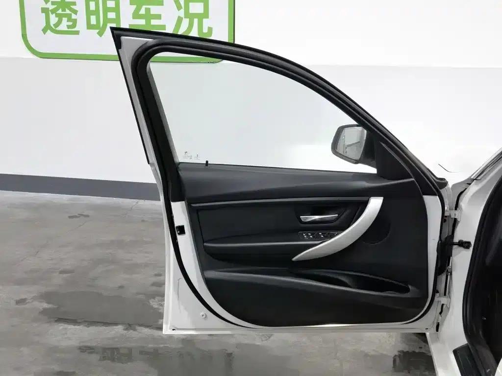 BMW 3 Series 2015 320Li Super Enjoyment Edition Fashion Model — миниатюра 8
