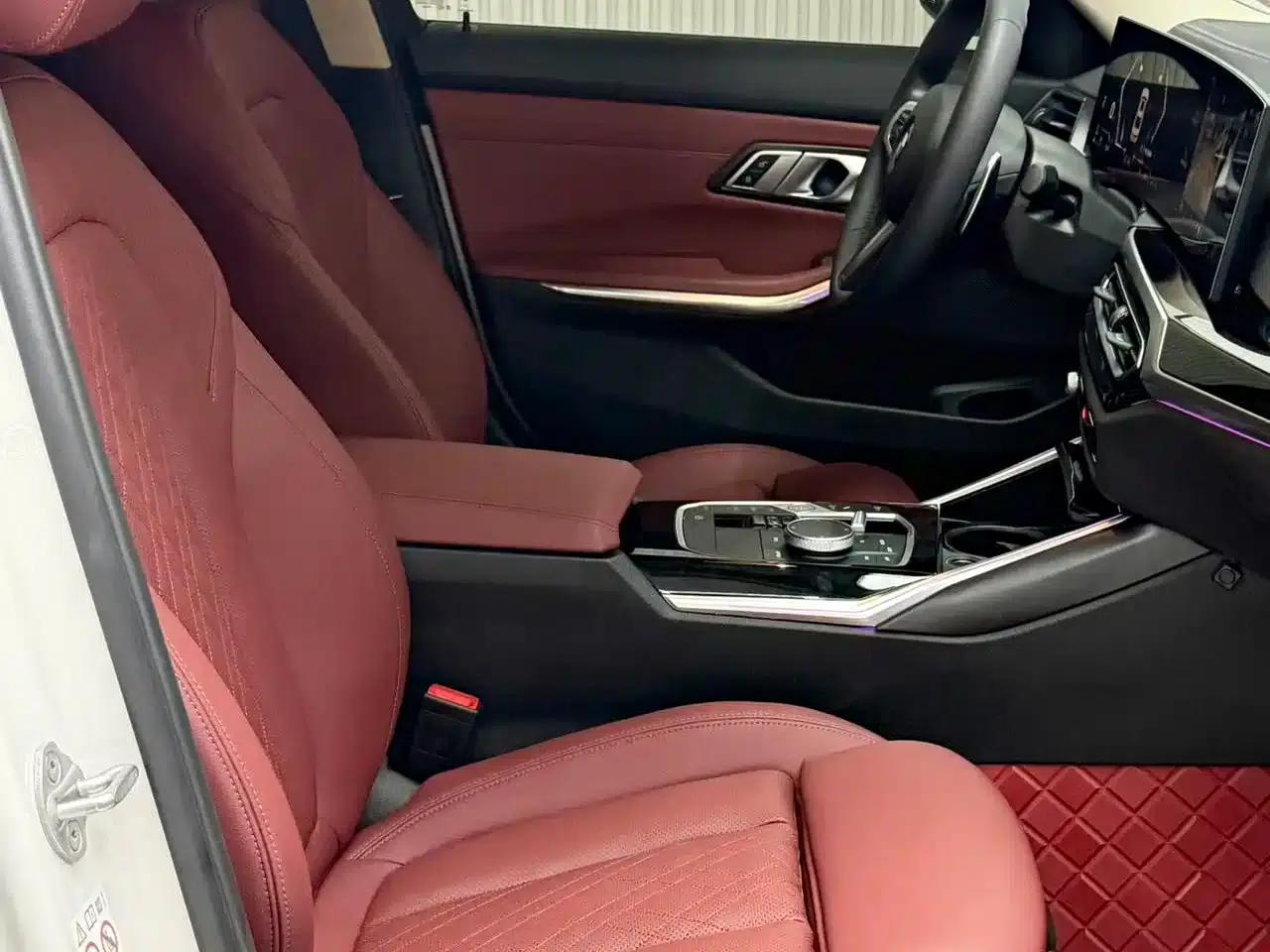 2023 BMW 3 Series 320Li M Sport Package — миниатюра 11