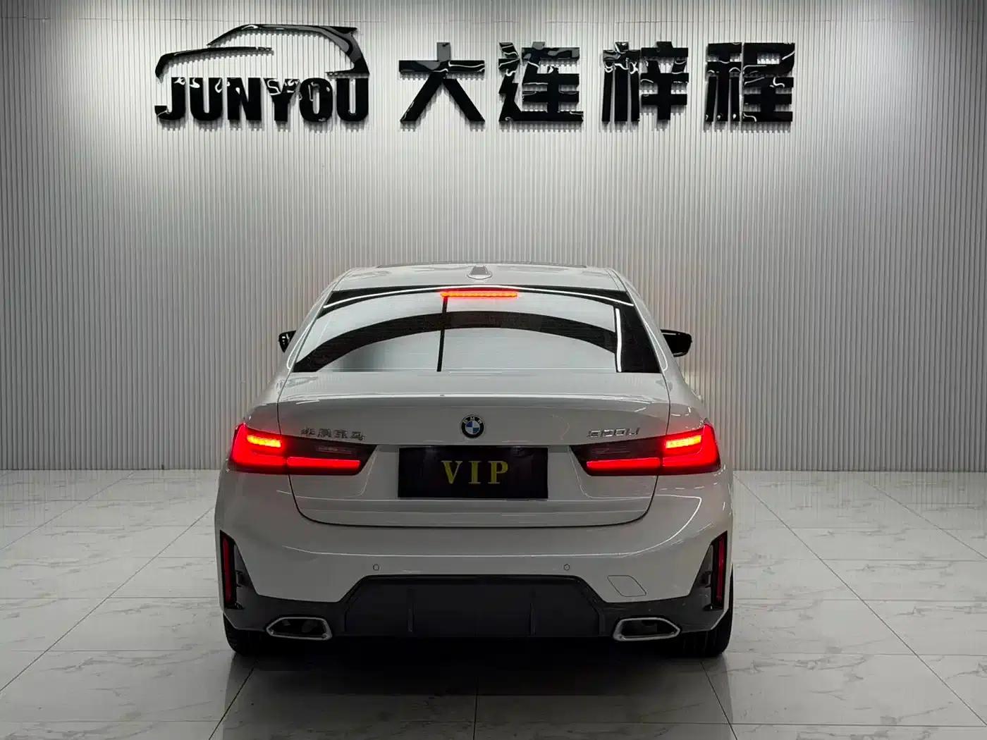 2023 BMW 3 Series 320Li M Sport Package — миниатюра 5