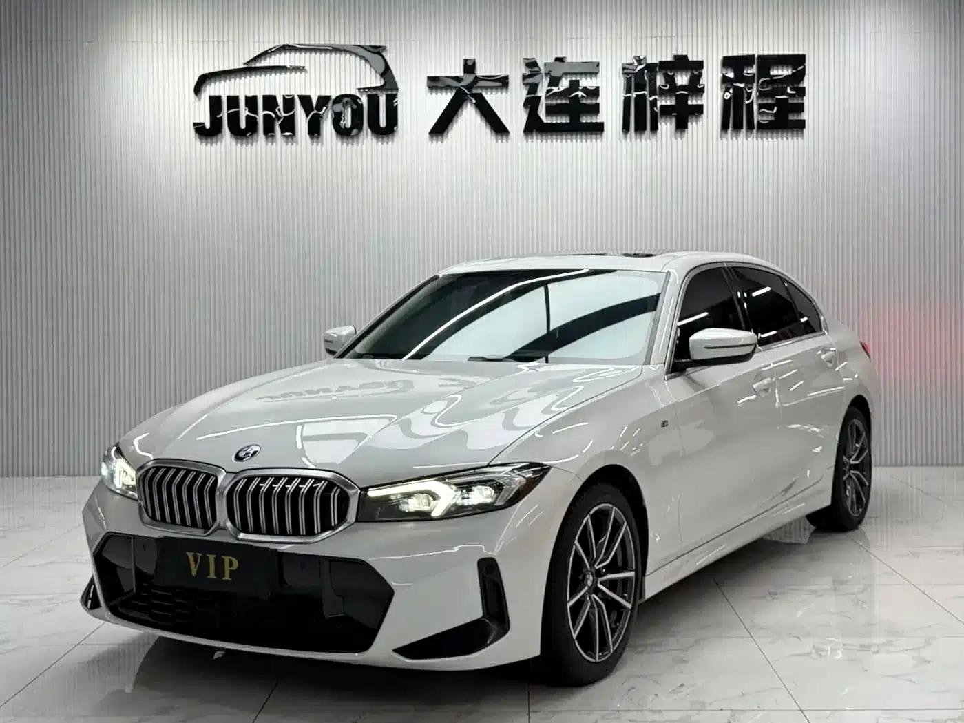 2023 BMW 3 Series 320Li M Sport Package — миниатюра 1