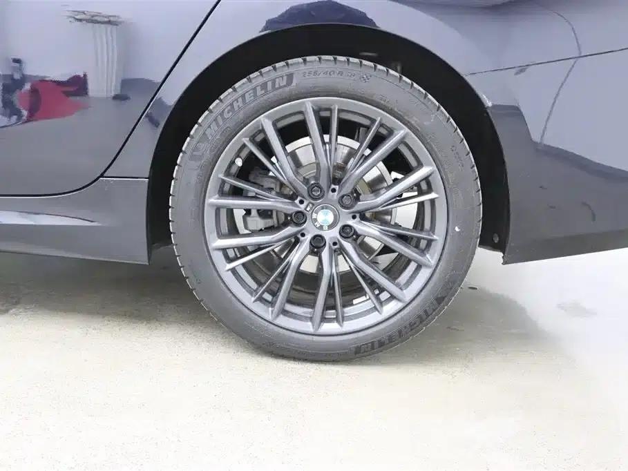2024 BMW 3 Series 325Li M Sport Shadow Edition — миниатюра 33