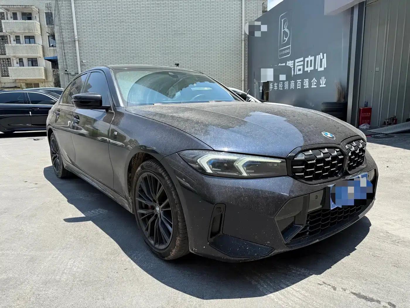 2023 BMW 3 Series 330i M Sport Shadow Edition — миниатюра 3