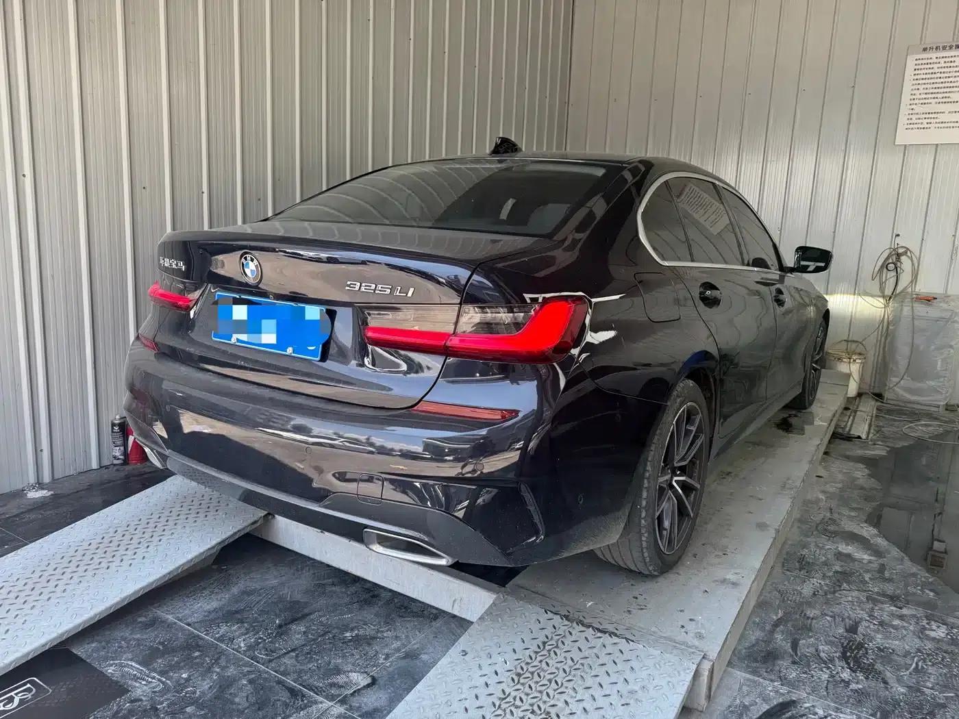 2021 BMW 3 Series 325Li M Sport Package — миниатюра 7
