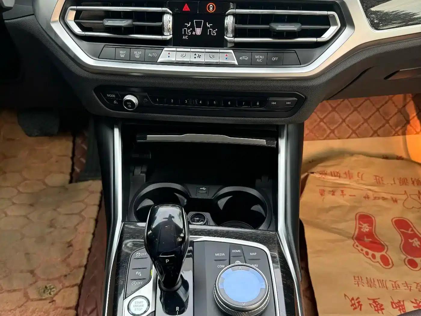2021 BMW 3 Series 325Li M Sport Package — миниатюра 15