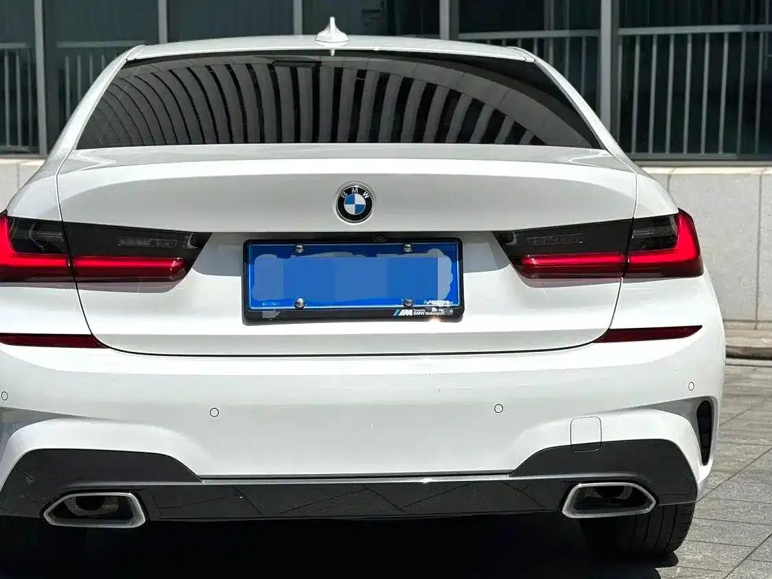 2022 BMW 3 Series 325Li M Sport Package — миниатюра 5