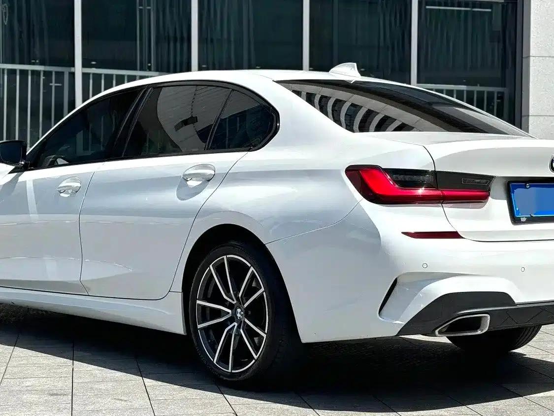 2022 BMW 3 Series 325Li M Sport Package — миниатюра 6