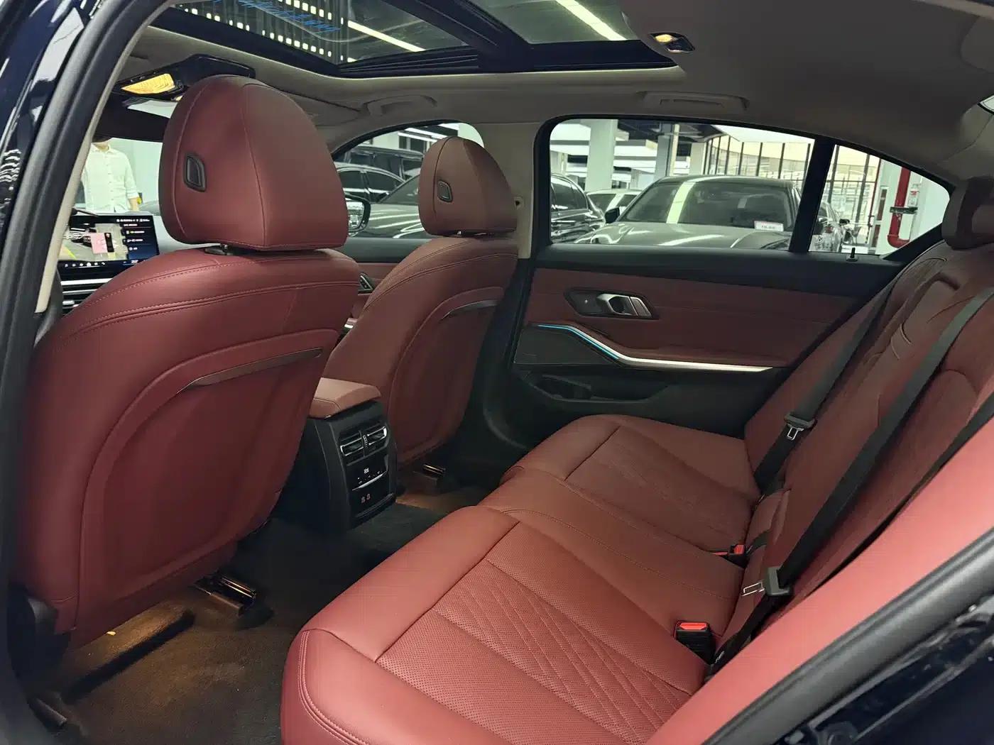 2024 BMW 3 Series 325Li M Sport Shadow Edition — миниатюра 11