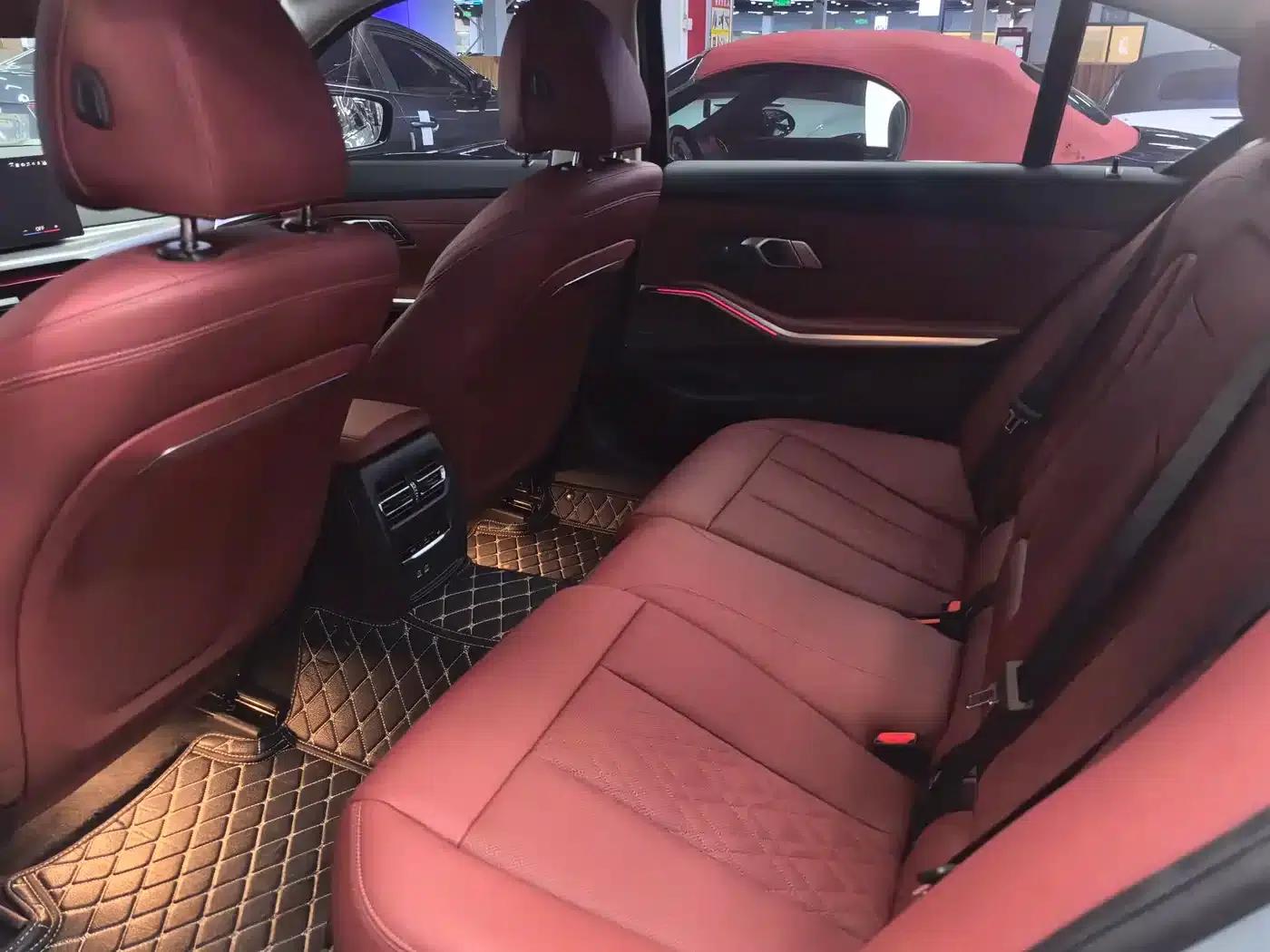 2025 BMW 3 Series 330Li M Sport Shadow Edition — миниатюра 9