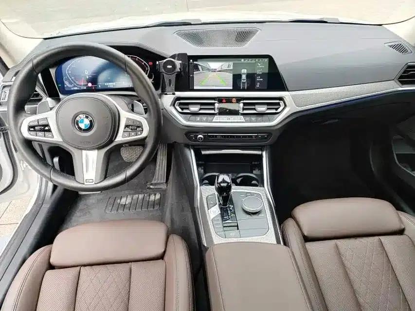 2022 BMW 3 Series 325Li M Sport Package — миниатюра 8