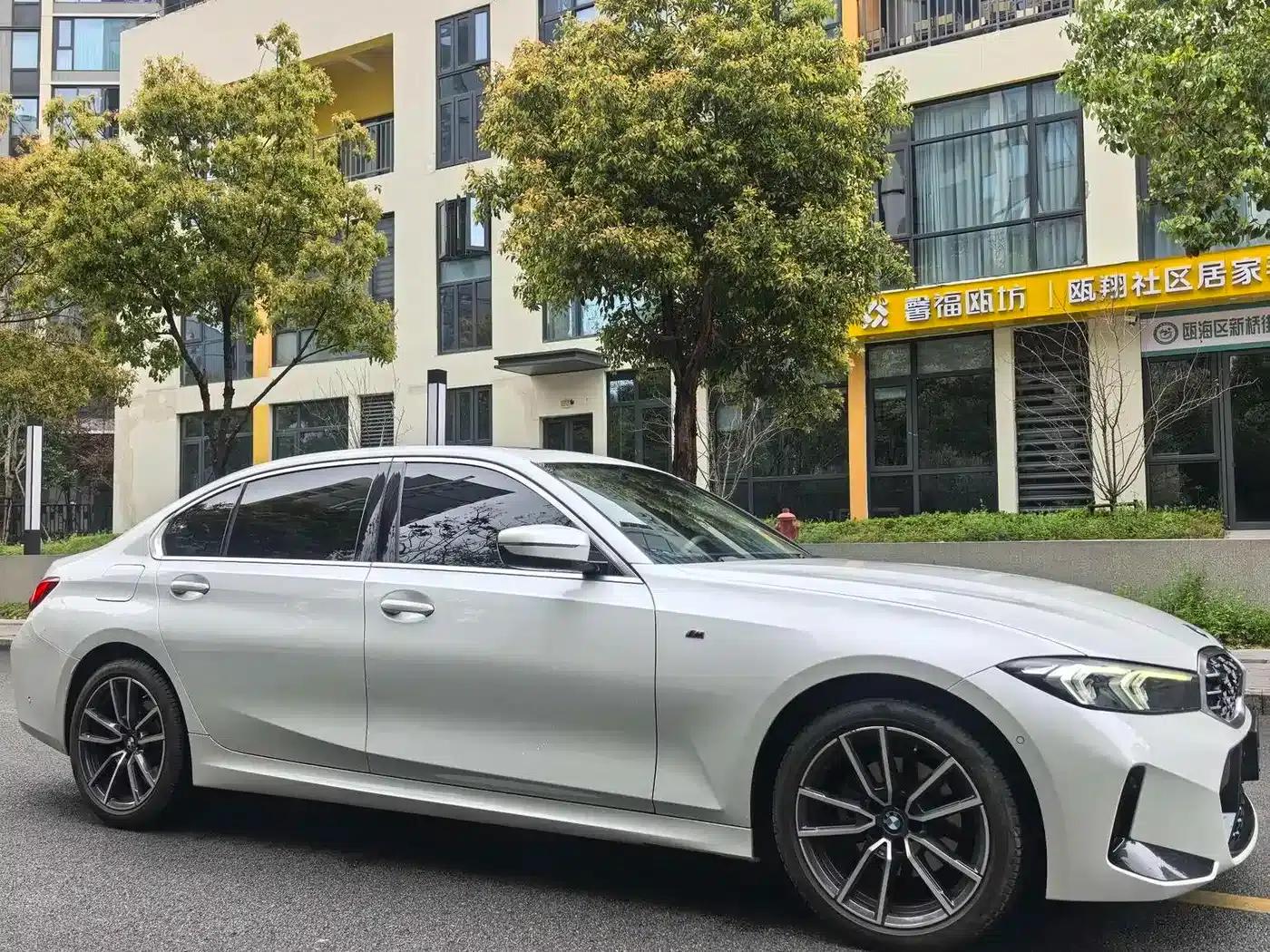 2023 BMW 3 Series 325Li M Sport Package — миниатюра 3