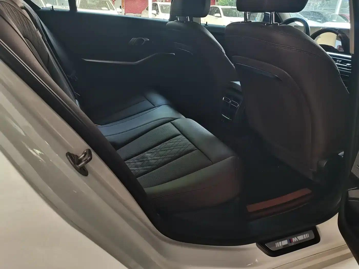 2023 BMW 3 Series 325Li M Sport Shadow Edition — миниатюра 5