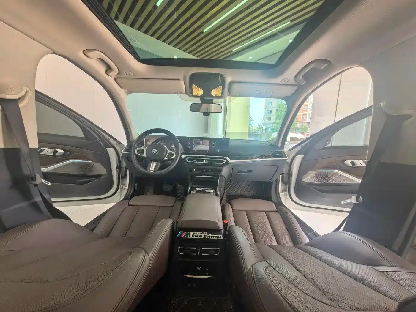 2023 BMW 3 Series 320Li M Sport Package — миниатюра 10