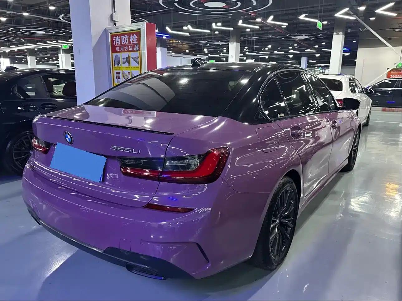 2020 BMW 3 Series 325Li M Sport Shadow Edition — миниатюра 13