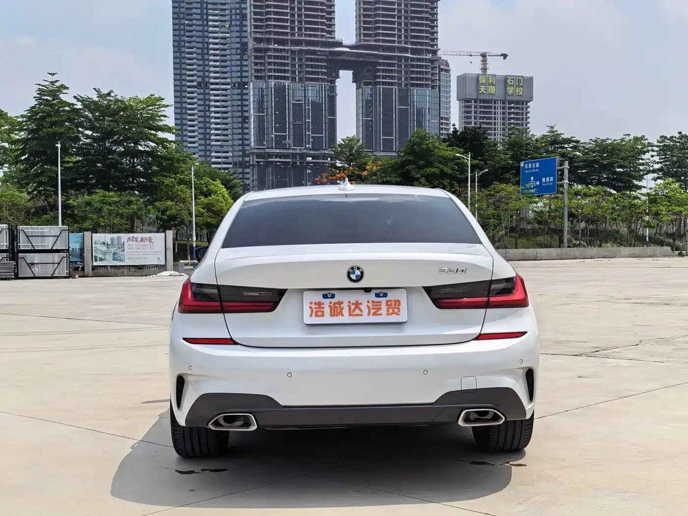2022 BMW 3 Series 325i M Sport Package — миниатюра 15