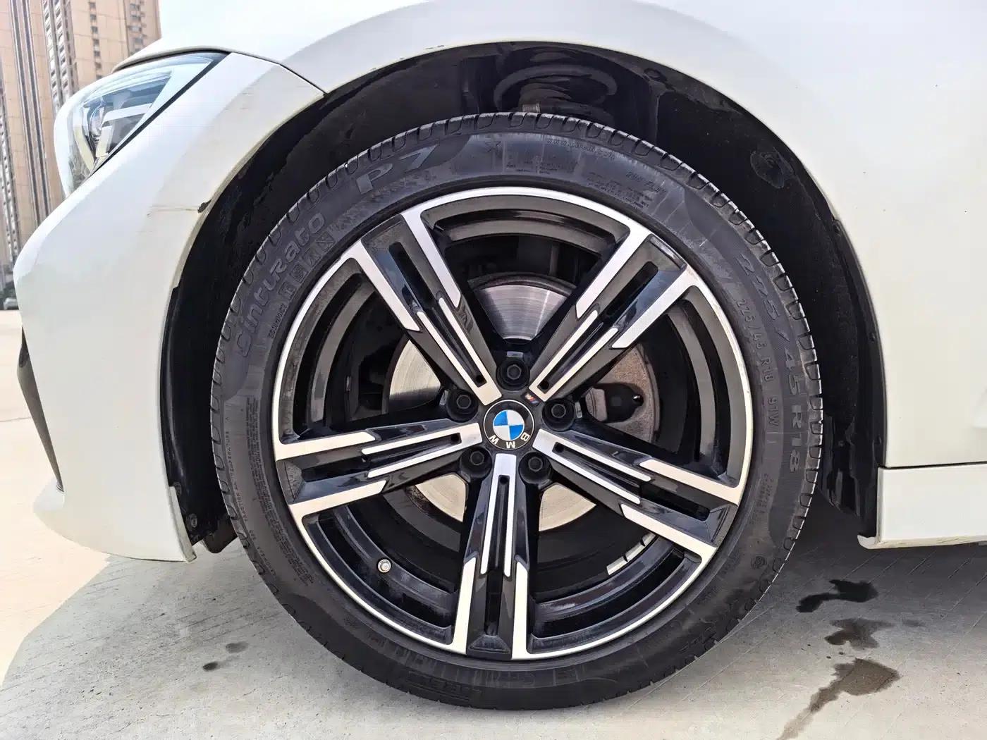 2022 BMW 3 Series 325i M Sport Package — миниатюра 4