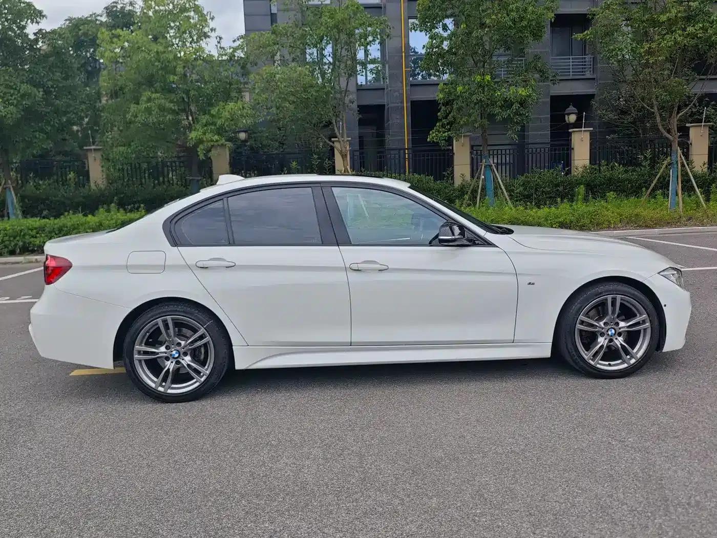 2018 BMW 3 Series 320i M Sport Shadow Edition — миниатюра 4