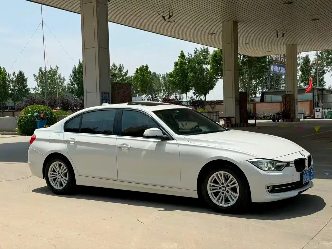 BMW 3 Series 2015 320Li Super Enjoyment Edition Fashion Model — миниатюра 1