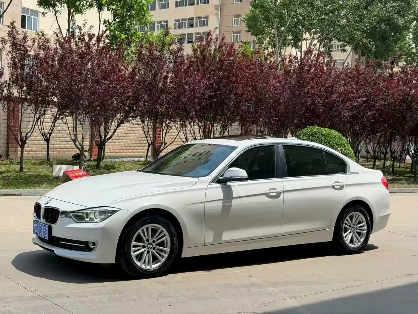 BMW 3 Series 2015 320Li Super Enjoyment Edition Fashion Model — миниатюра 3