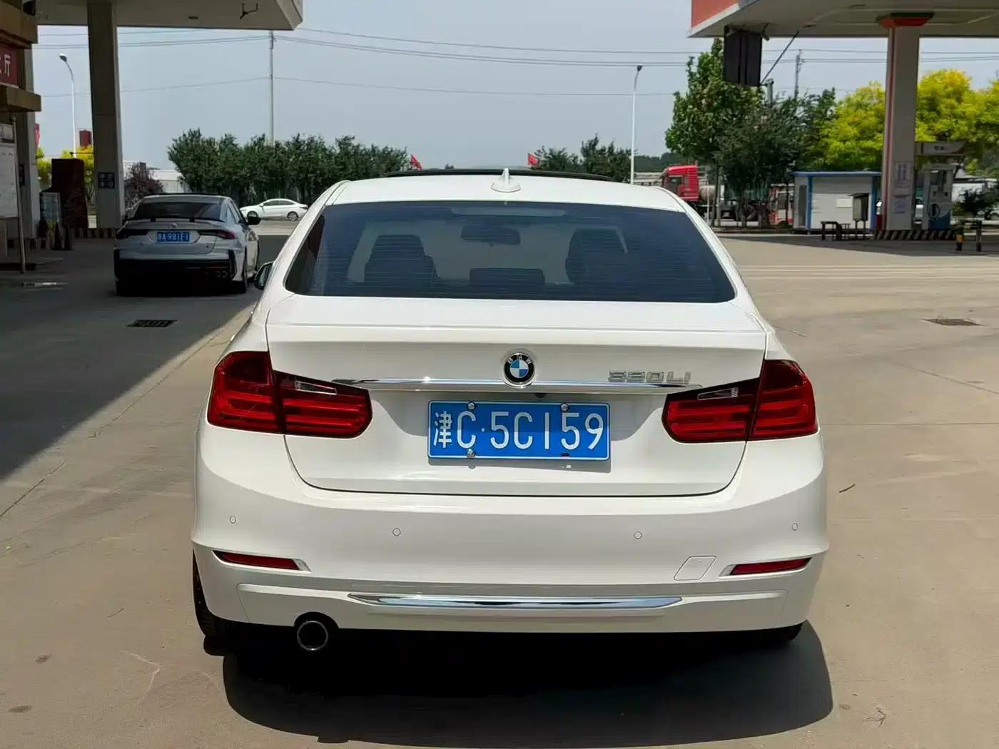 BMW 3 Series 2015 320Li Super Enjoyment Edition Fashion Model — миниатюра 5