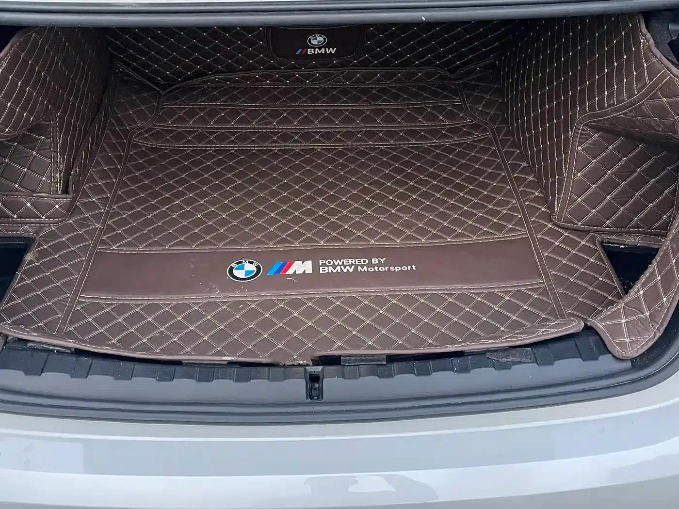 2022 BMW 3 Series 320Li M Sport Package — миниатюра 6