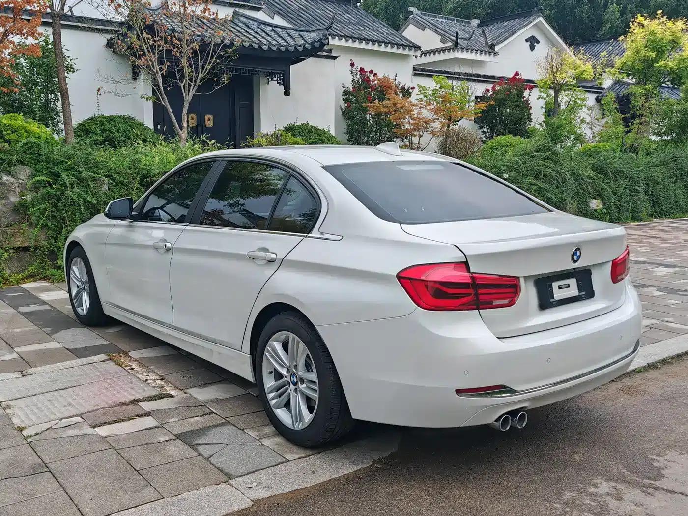 2017 BMW 3 Series 320Li Fashion Edition — миниатюра 5