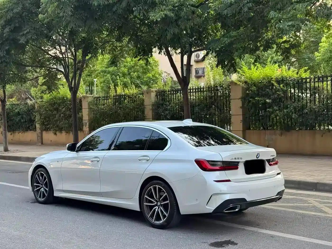 2022 BMW 3 Series 325Li M Sport Package — миниатюра 5