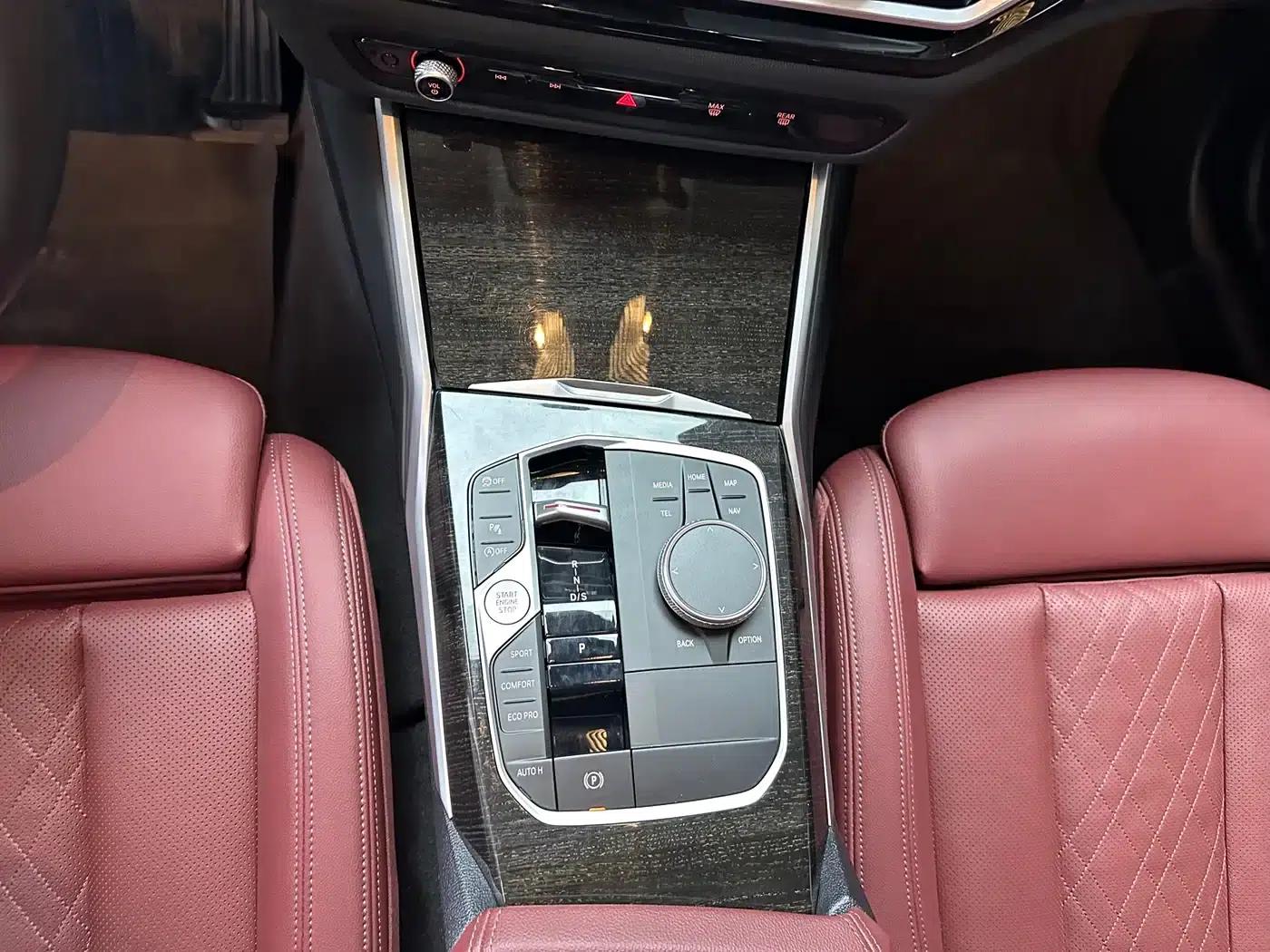 2023 BMW 3 Series 325Li M Sport Package — миниатюра 10