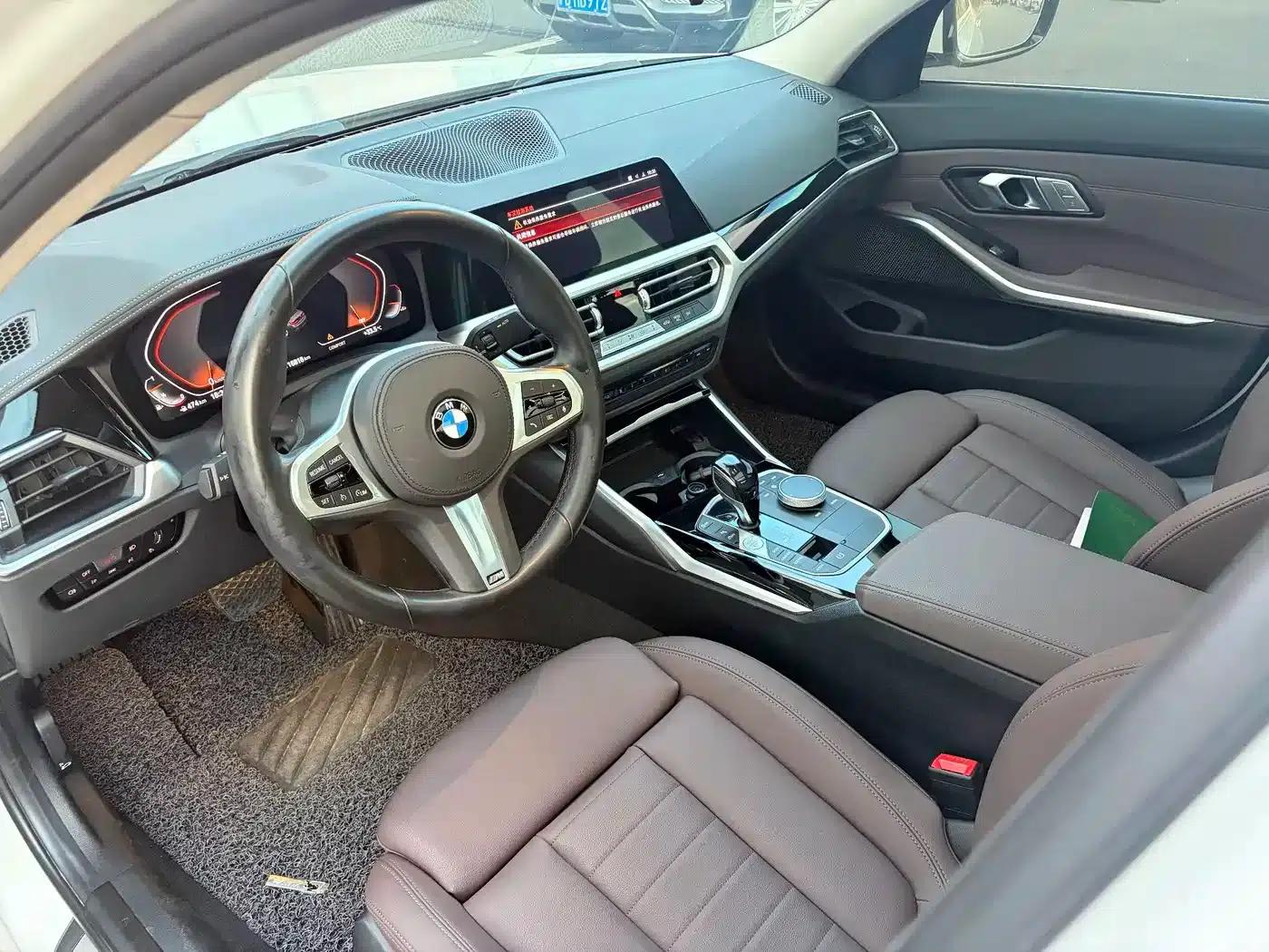 2020 BMW 3 Series 320Li M Sport Package — миниатюра 4