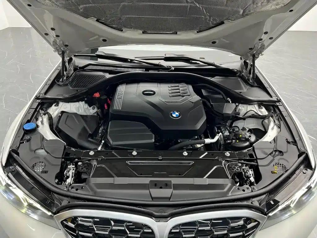 2023 BMW 3 Series 325Li M Sport Package — миниатюра 24