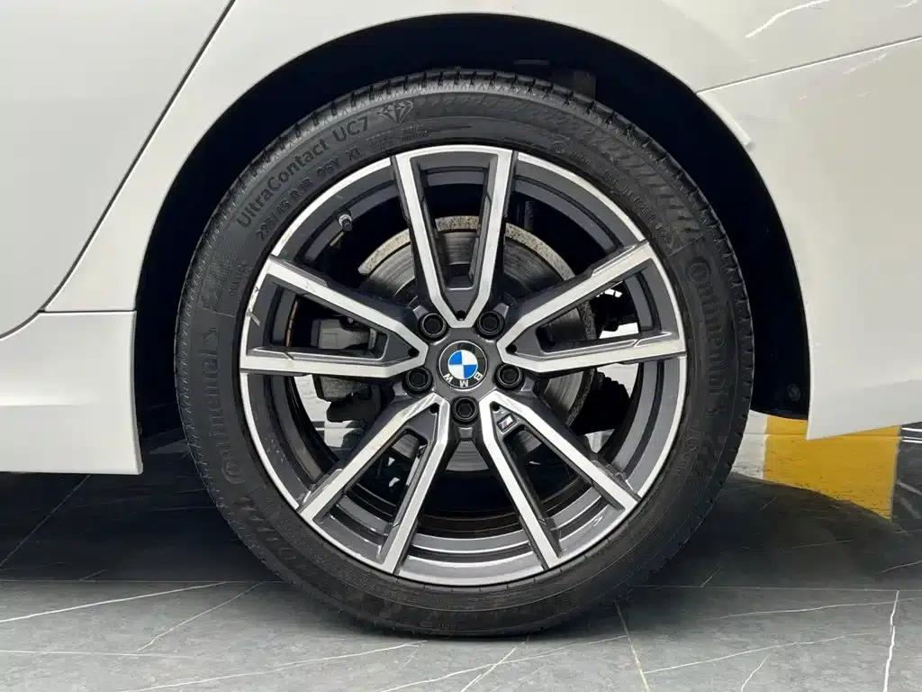 2023 BMW 3 Series 325Li M Sport Package — миниатюра 25