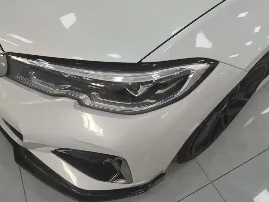 2020 BMW 3 Series 325Li M Sport Package — миниатюра 5