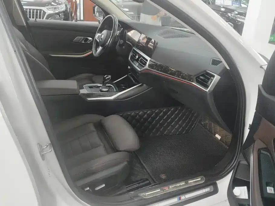 2020 BMW 3 Series 325Li M Sport Package — миниатюра 8