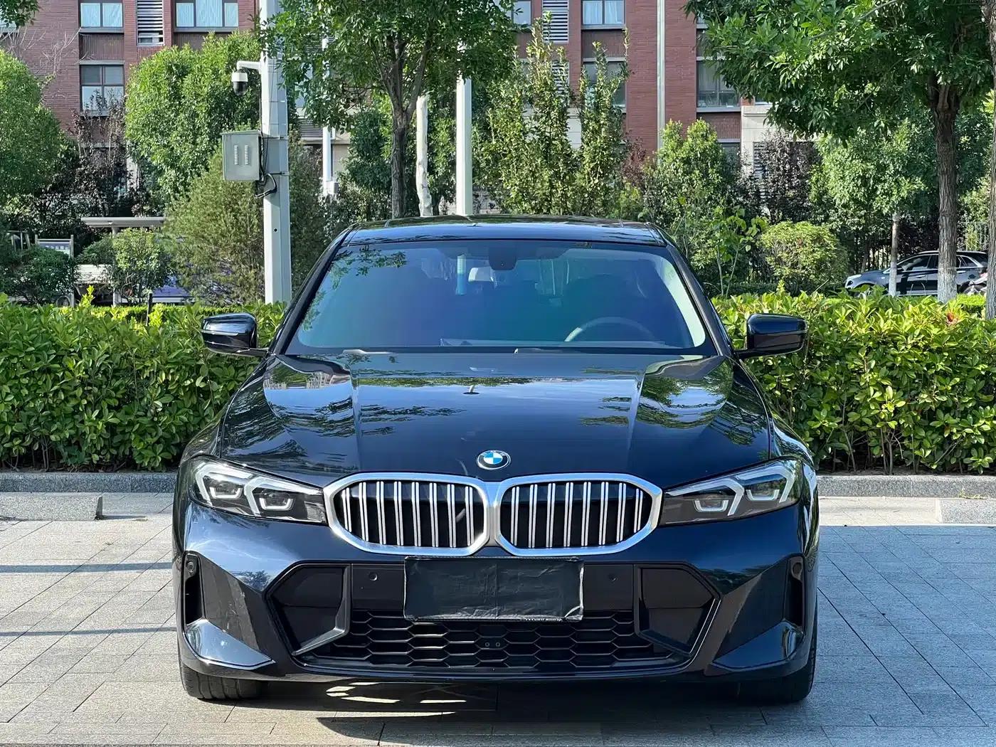 2023 BMW 3 Series 320Li M Sport Package — миниатюра 2