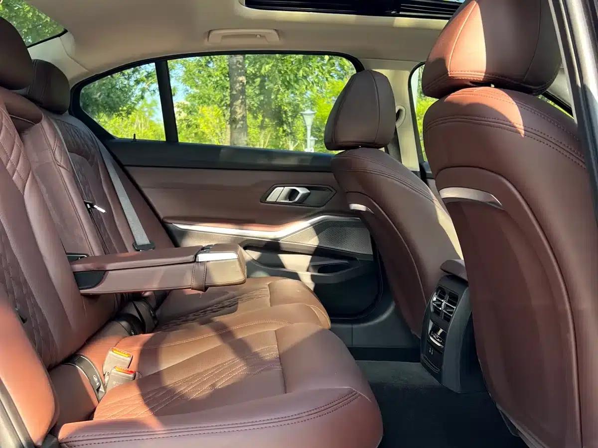 2023 BMW 3 Series 320Li M Sport Package — миниатюра 13