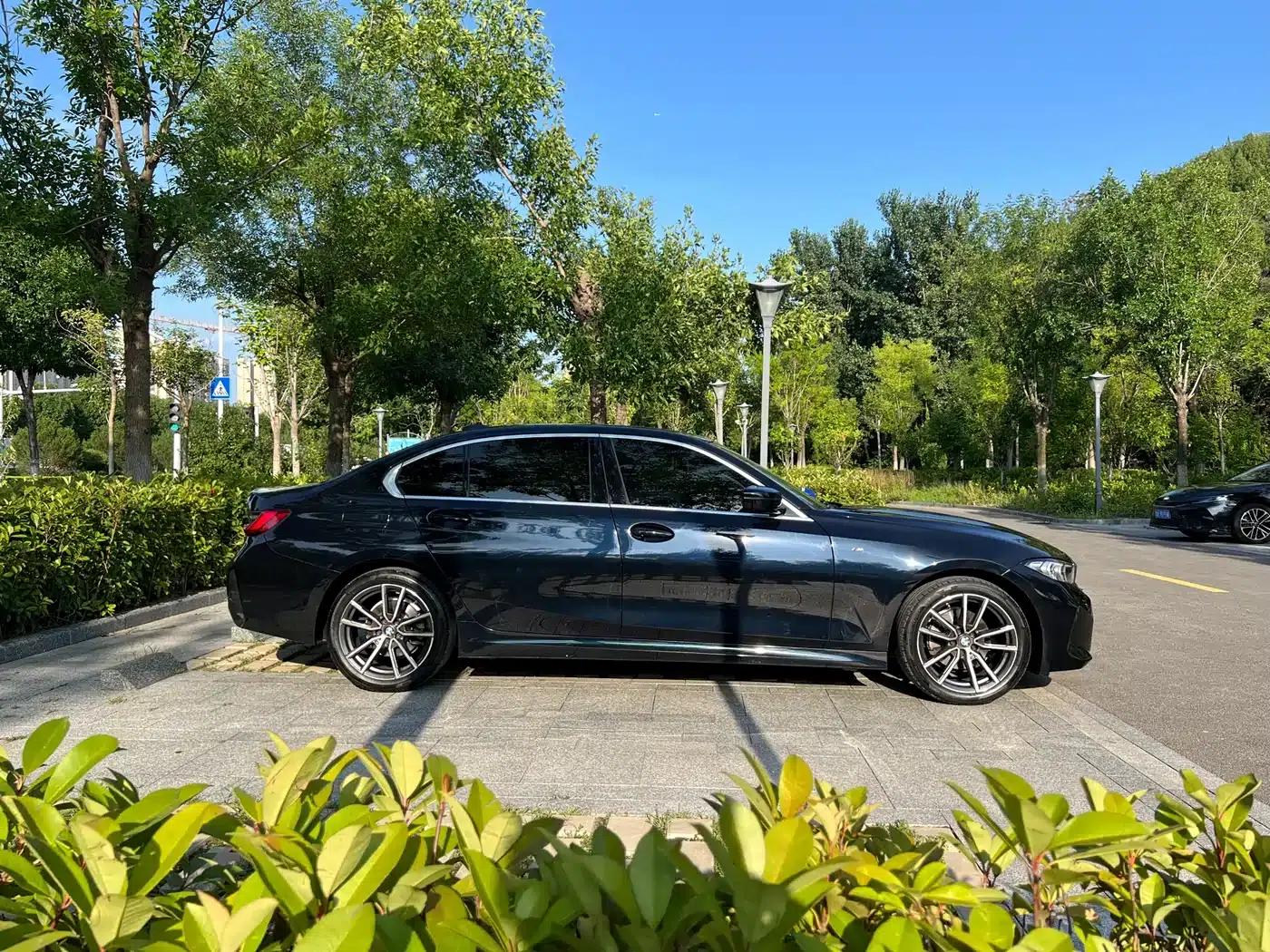 2023 BMW 3 Series 320Li M Sport Package — миниатюра 4