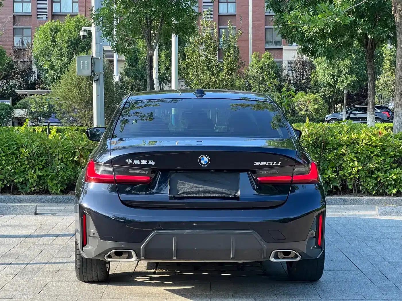 2023 BMW 3 Series 320Li M Sport Package — миниатюра 6