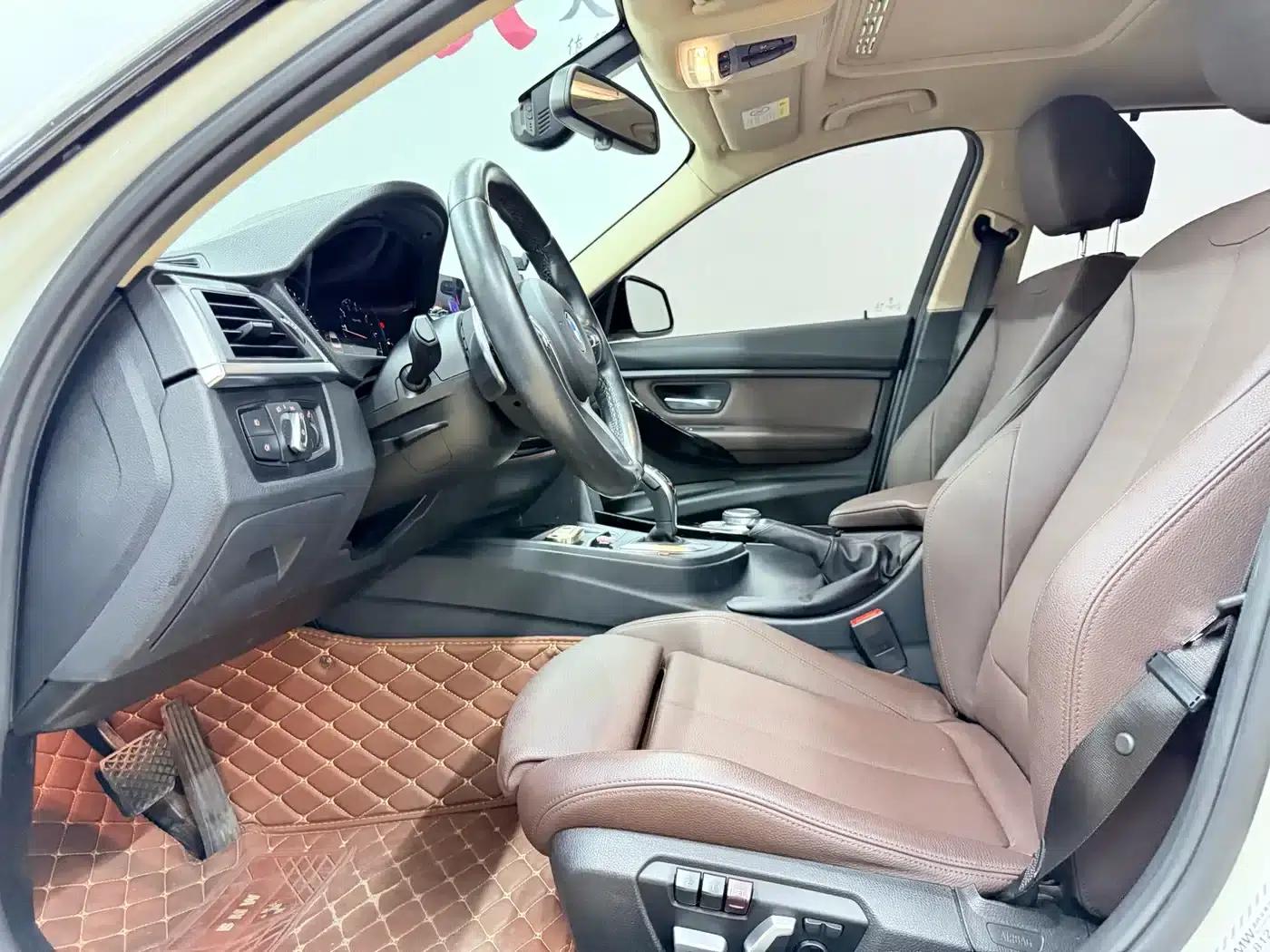 2018 BMW 3 Series 320Li Leading M Sport Package — миниатюра 20