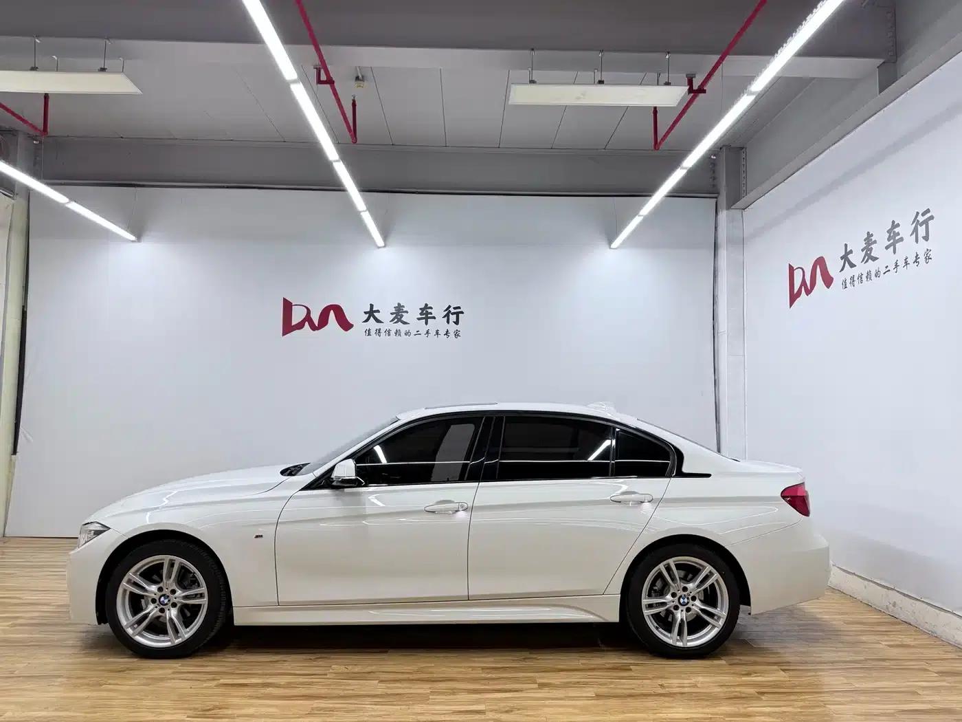2018 BMW 3 Series 320Li Leading M Sport Package — миниатюра 4