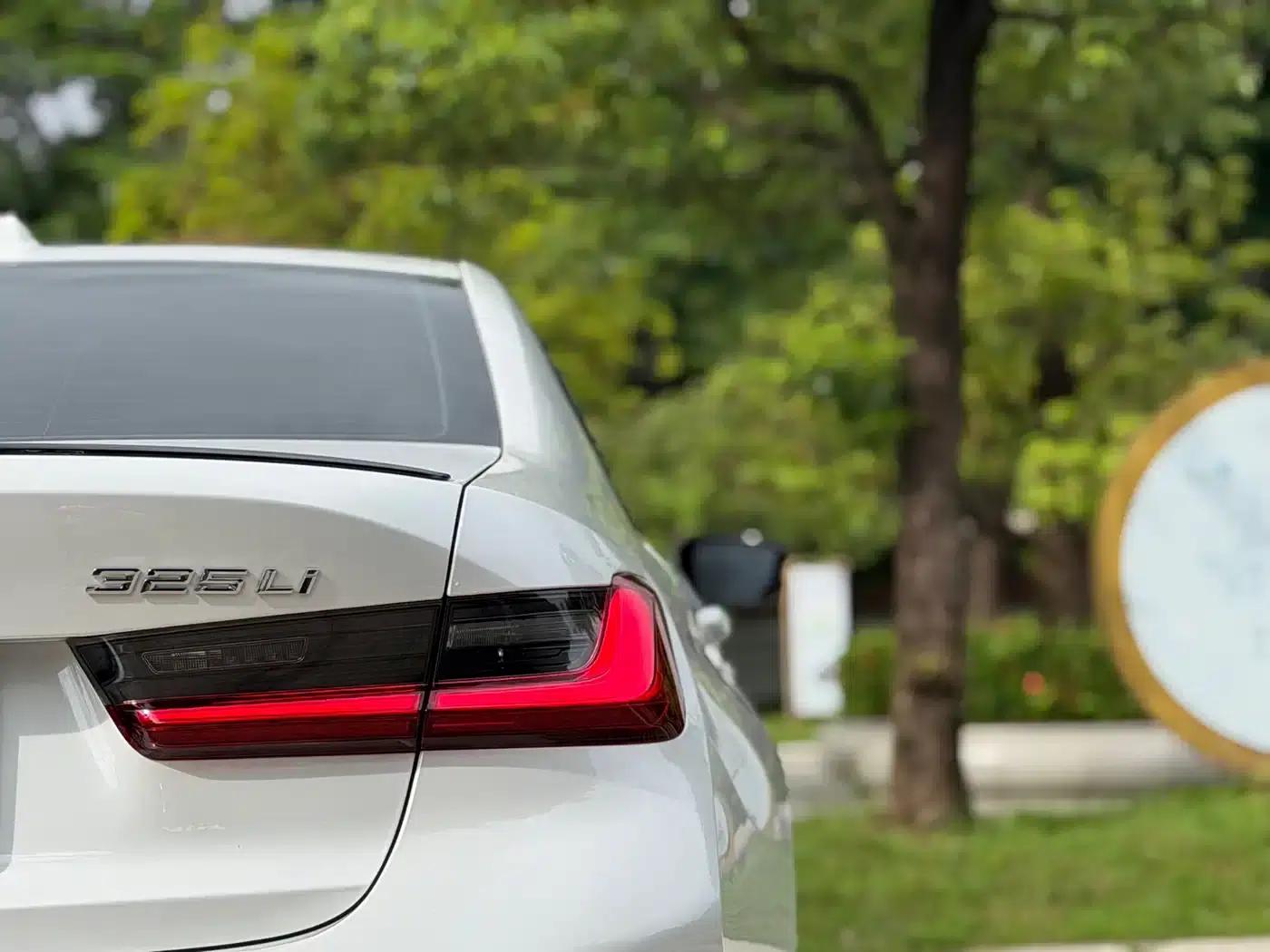 2023 BMW 3 Series 325Li M Sport Shadow Edition — миниатюра 28