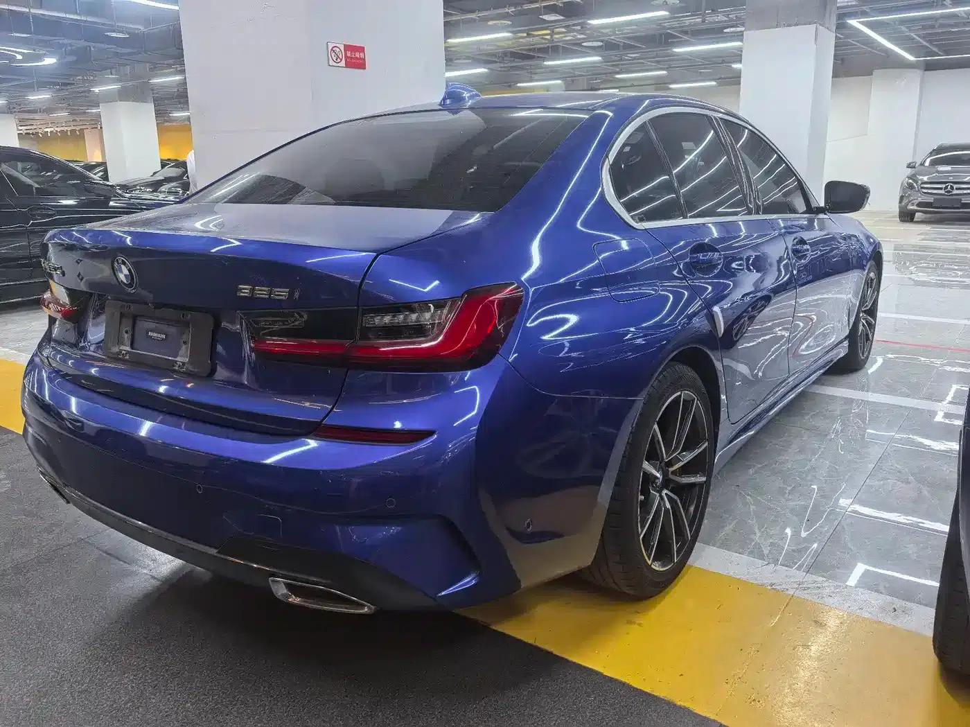 2020 BMW 3 Series 325i M Sport Package — миниатюра 12