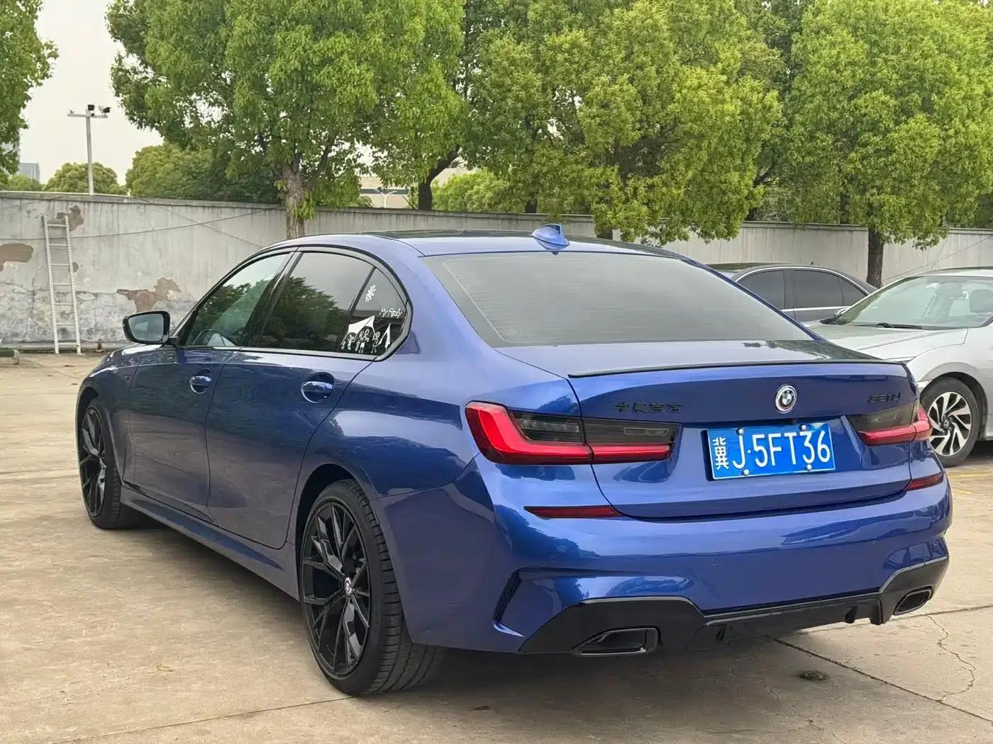 2021 BMW 3 Series 320Li M Sport Package — миниатюра 4