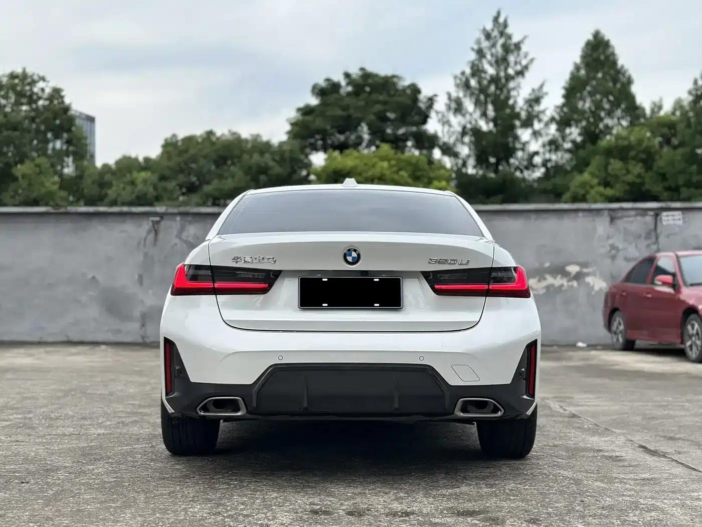 2023 BMW 3 Series 325Li M Sport Package — миниатюра 24