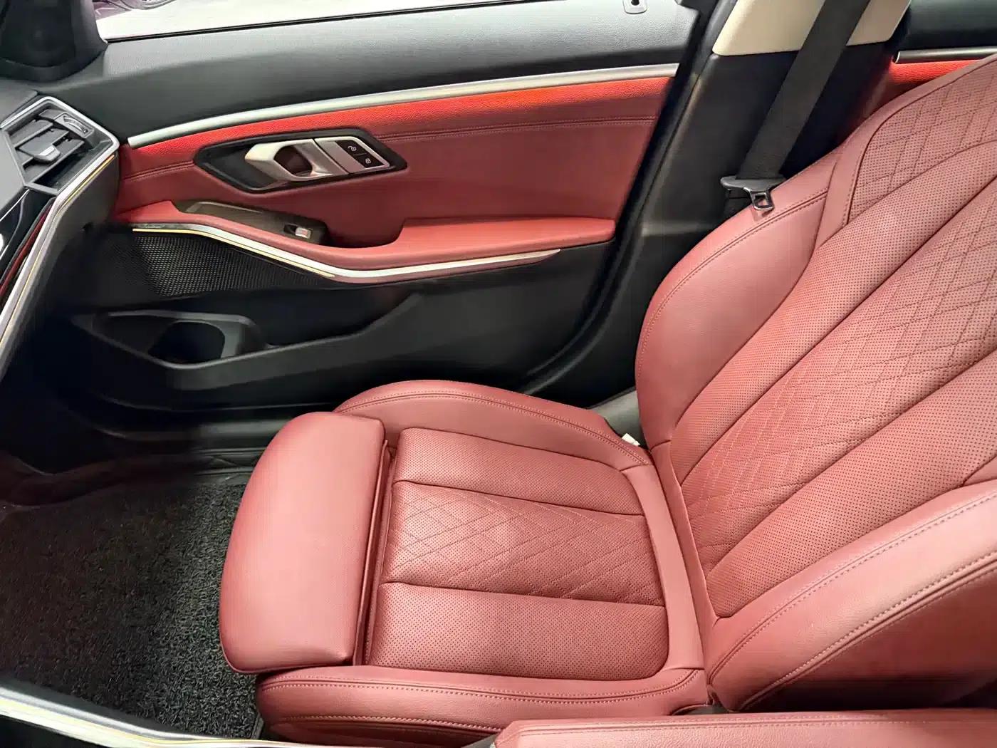2023 BMW 3 Series 320Li M Sport Package — миниатюра 4