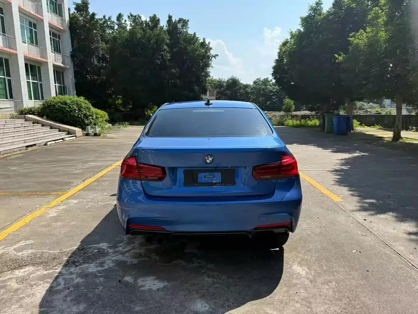 2019 BMW 3 Series 320Li M Sport Shadow Edition — миниатюра 8