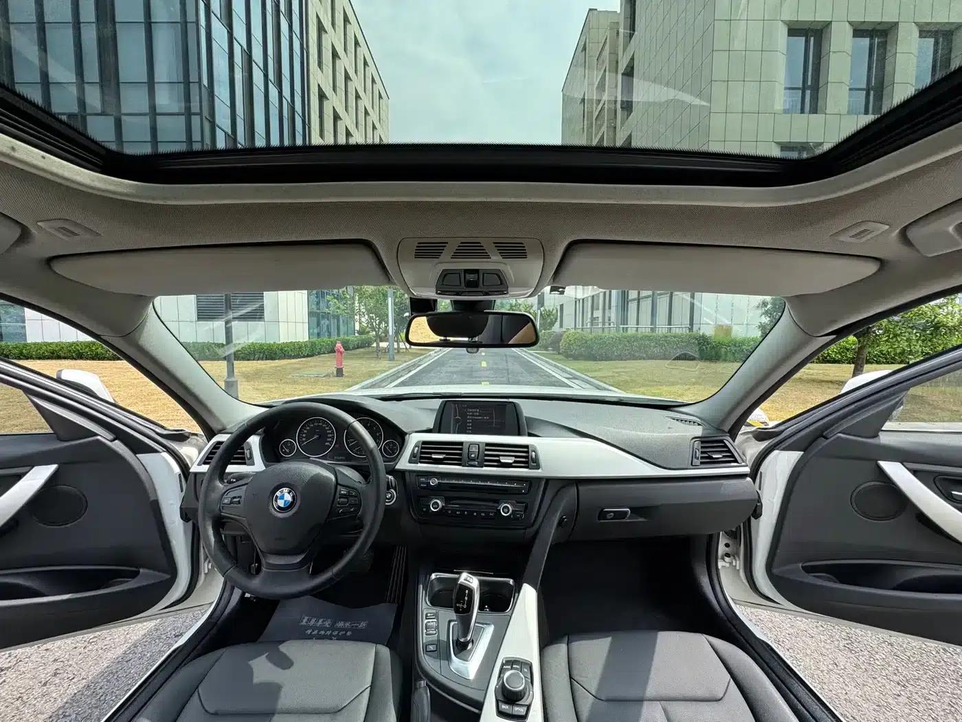 BMW 3 Series 2014 320Li Fashion Edition — миниатюра 11